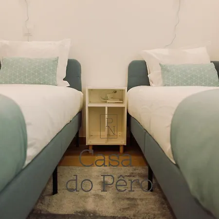 Casa Do Pero By Tonsdeverde Braga
